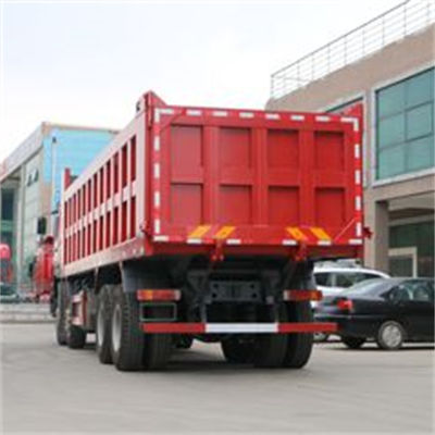 購入 Howo 8x4 12タイヤ LHDダンプトラック ユーロII 排気基準 380HP 調整可能な右ルマー online manufacture