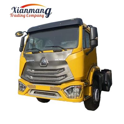 良い価格 2017-2024年 中古 ホウ NX トラクター トラック 371 380 400馬力 6x4 10ホイール トレーラー トラックヘッド 2人の乗客 オンライン