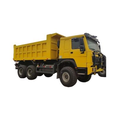 良い価格 シノトラックのエンジン ディーゼル燃料型 6X6 380HP ダンプトラック 6輪の鉱山特別ダンプトラック 厳しい地形と条件 オンライン